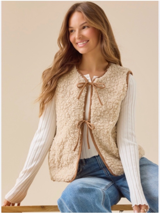 Altar'd State Jackets & Blazers - Altar'd State Cream Sherpa Tie-Front Vest NWOT